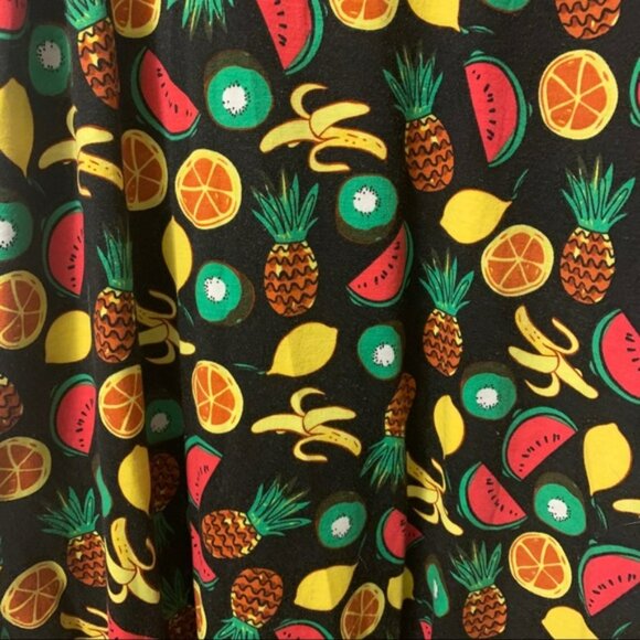 Lularoe size M fruit maxi skirt - Picture 4 of 4